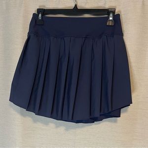 Stretchtech blue athletic skort w/ pockets 
Size medium